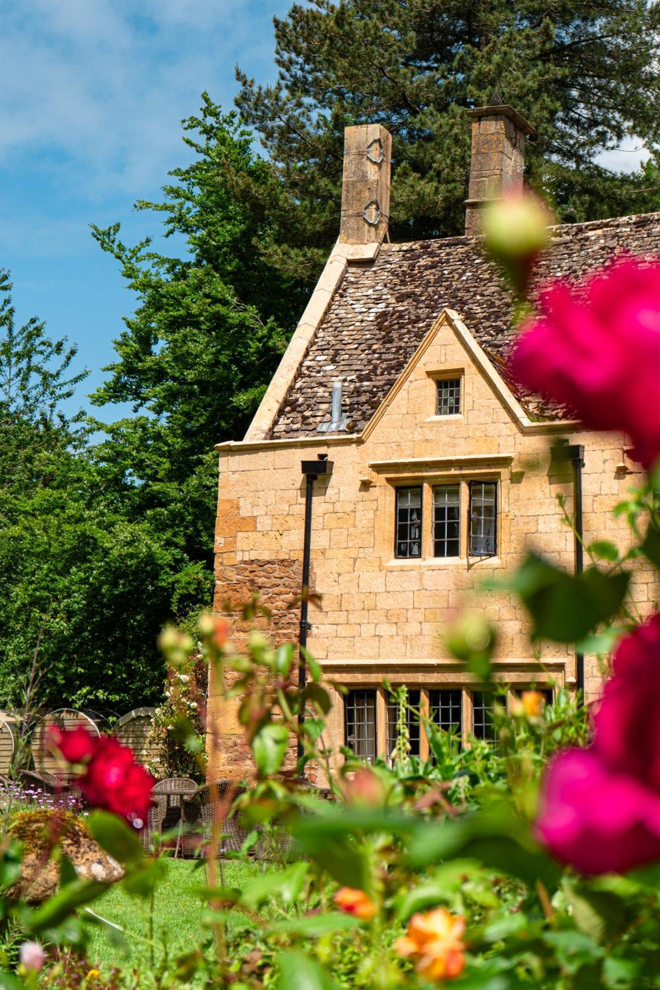 Charingworth Manor Guest House Chipping Campden Exterior photo